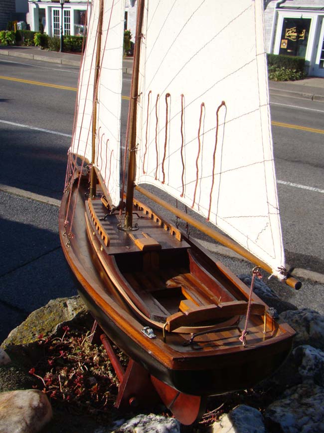 An attractive plank -on-frame Victorian style two-masted schooner — image 4